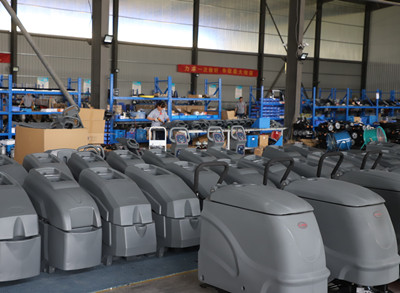 洗地機(jī)廠家 洗地機(jī)廠家