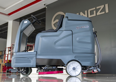 駕駛式洗地機(jī) 駕駛式洗地機(jī)